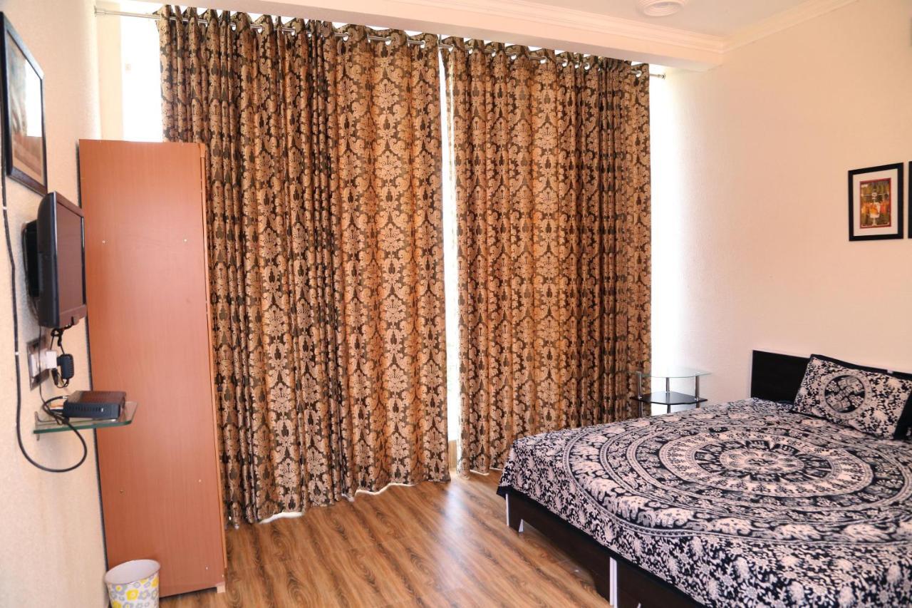 Tuk Tuk Homestay 아그라 외부 사진